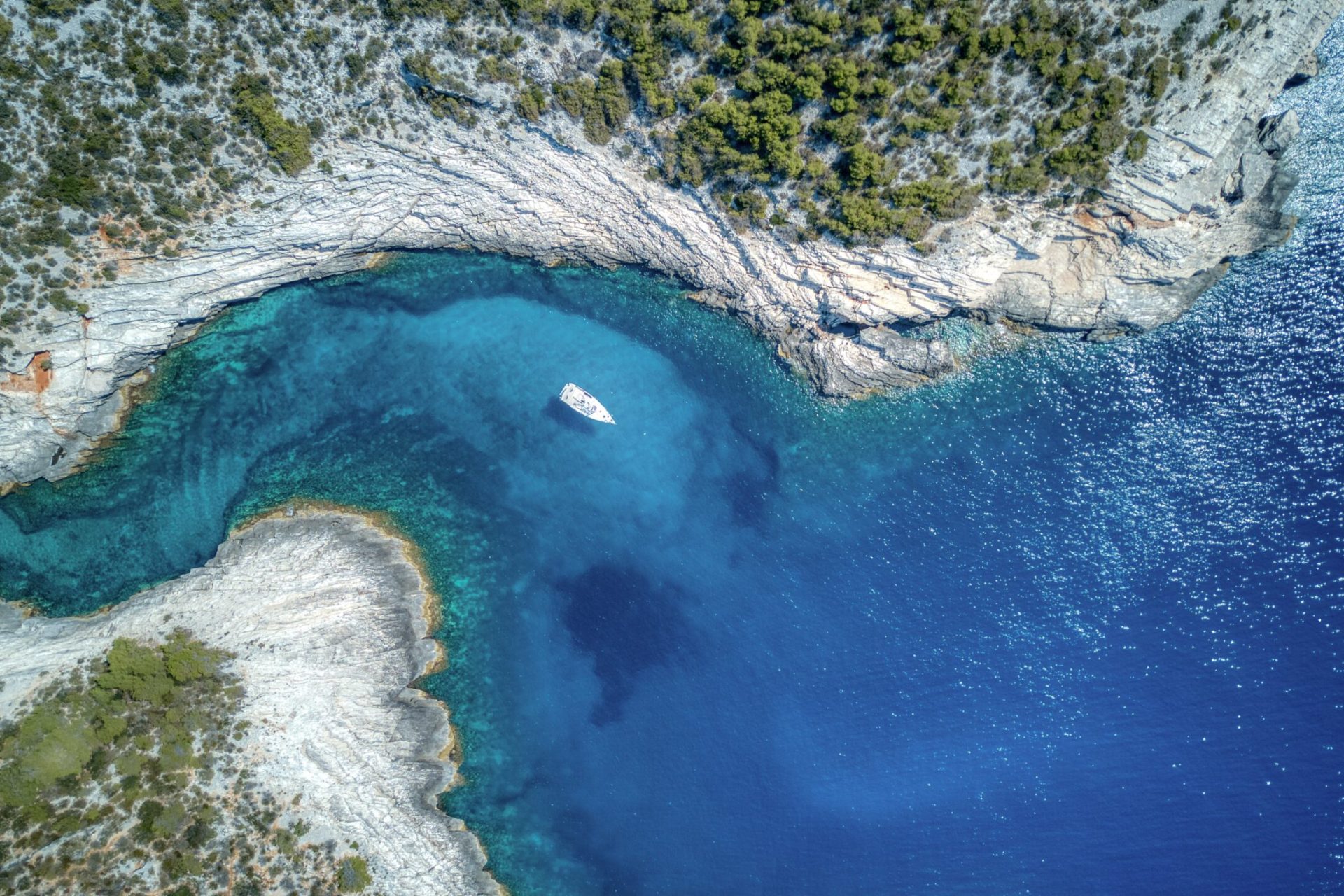 OTOK VIS.  JUŽNA STRANA KAJAKOM
