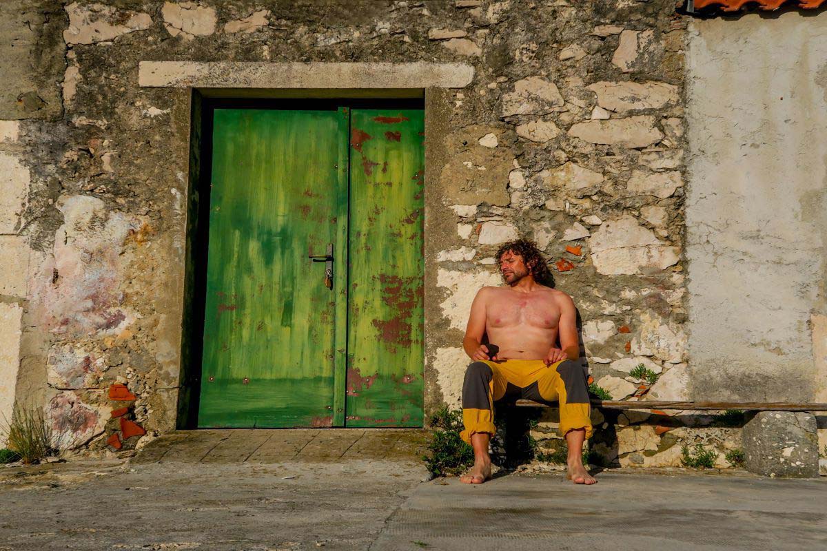 OTOK IST. MAGIJA IZOLOVANOSTI