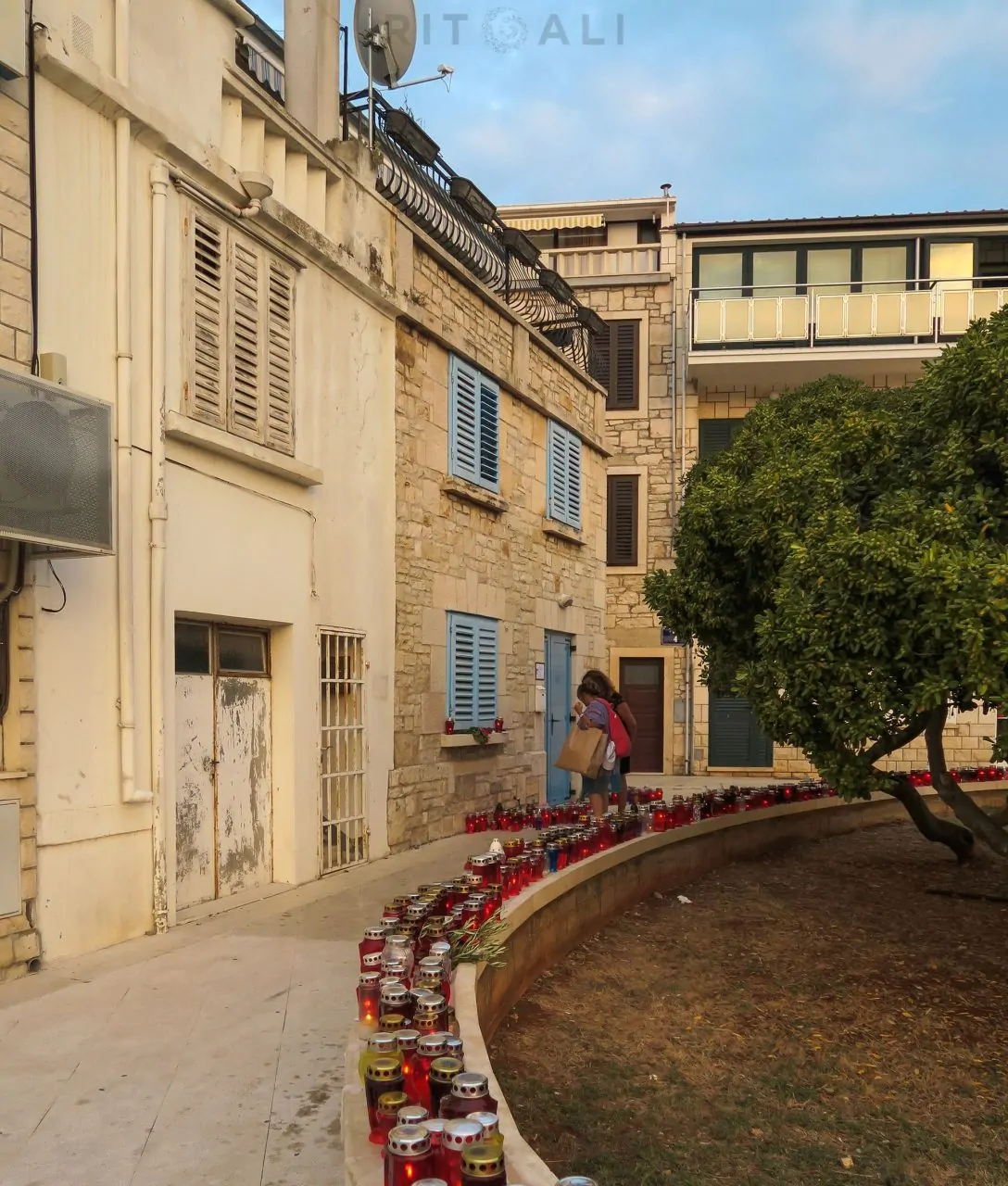 OTOK KORČULA. PROIZD. A SAD ADIO