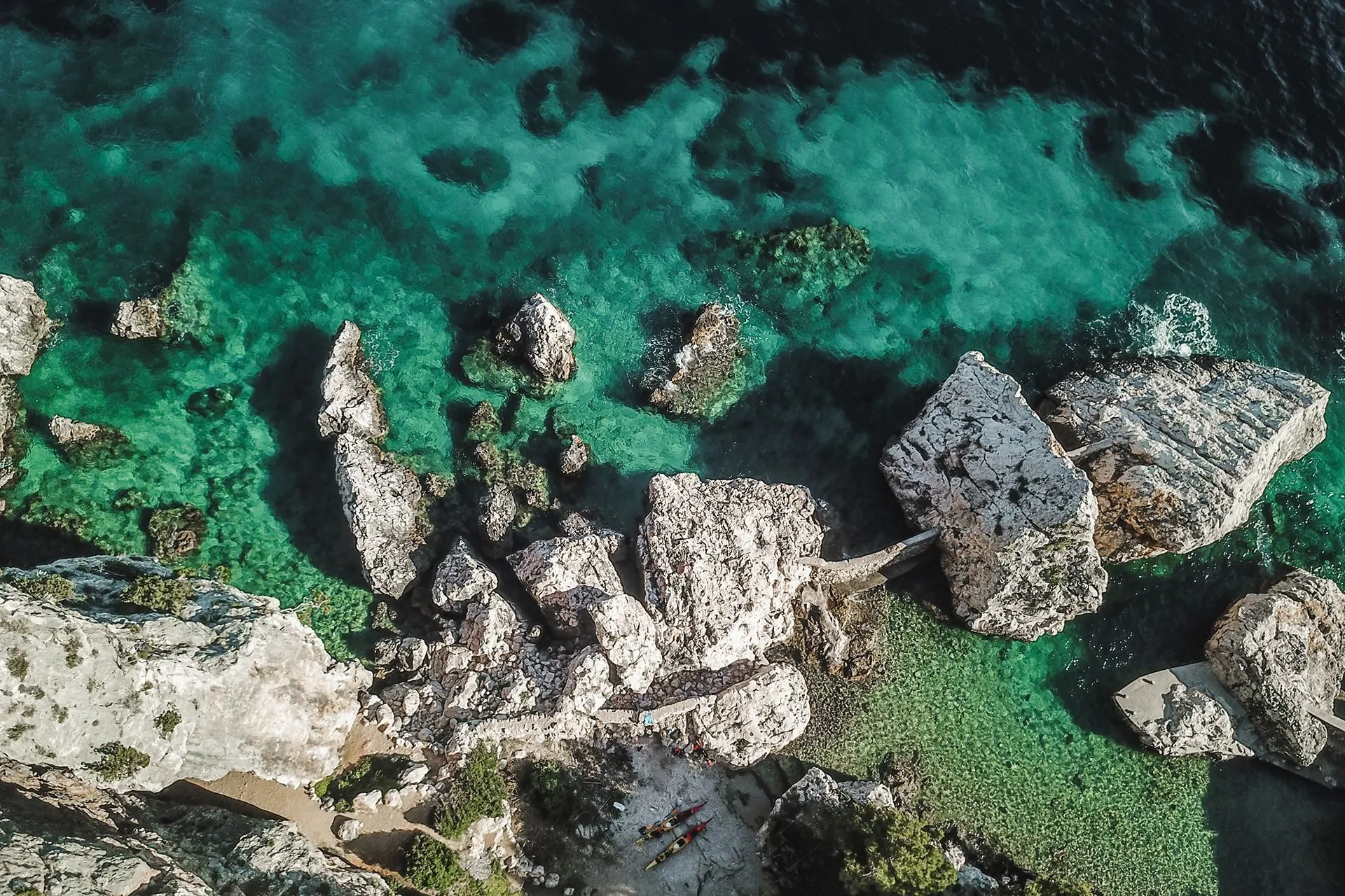 OTOK HVAR. KAJAKOM JUŽNA STRANA