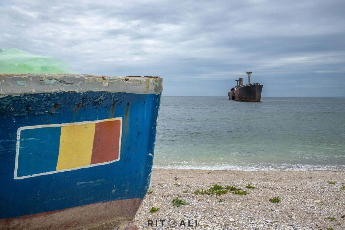 OLUPINA BRODA EVANGELIA . SELO COSTINESTI