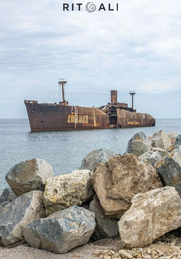 OLUPINA BRODA EVANGELIA . SELO COSTINESTI