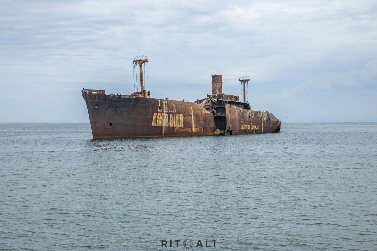 OLUPINA BRODA EVANGELIA . SELO COSTINESTI