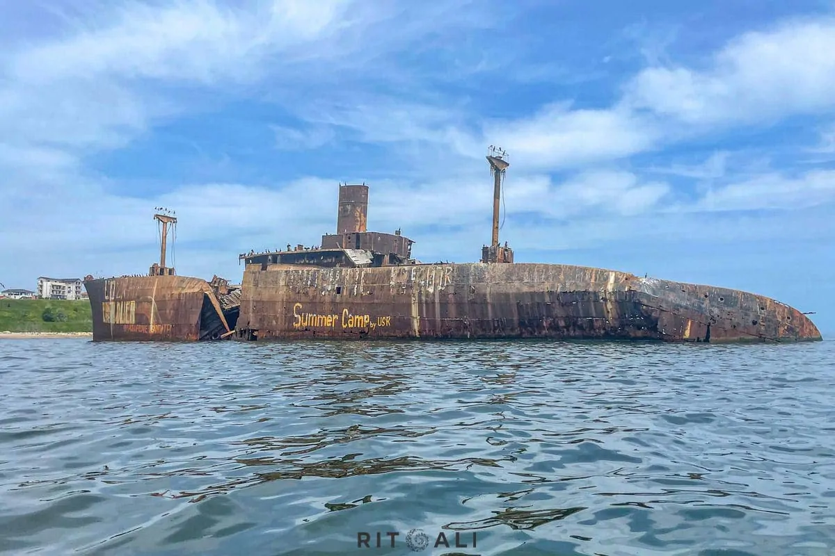 OLUPINA BRODA EVANGELIA . SELO COSTINESTI