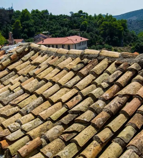 OTOK LASTOVO. ŠARENI UM U PARKU PRIRODE